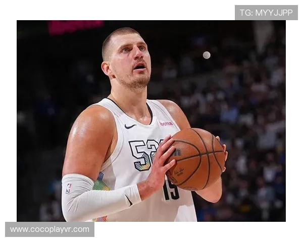 杨瀚森4中1罚球差获约基奇点赞